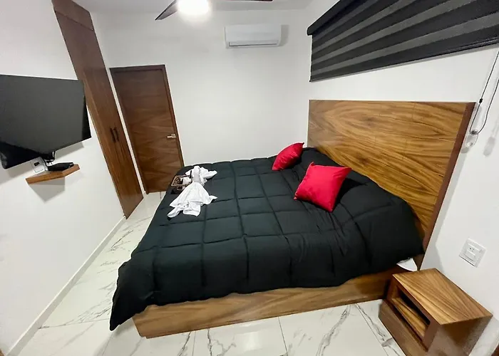 Hotel Ahau Playa 5*